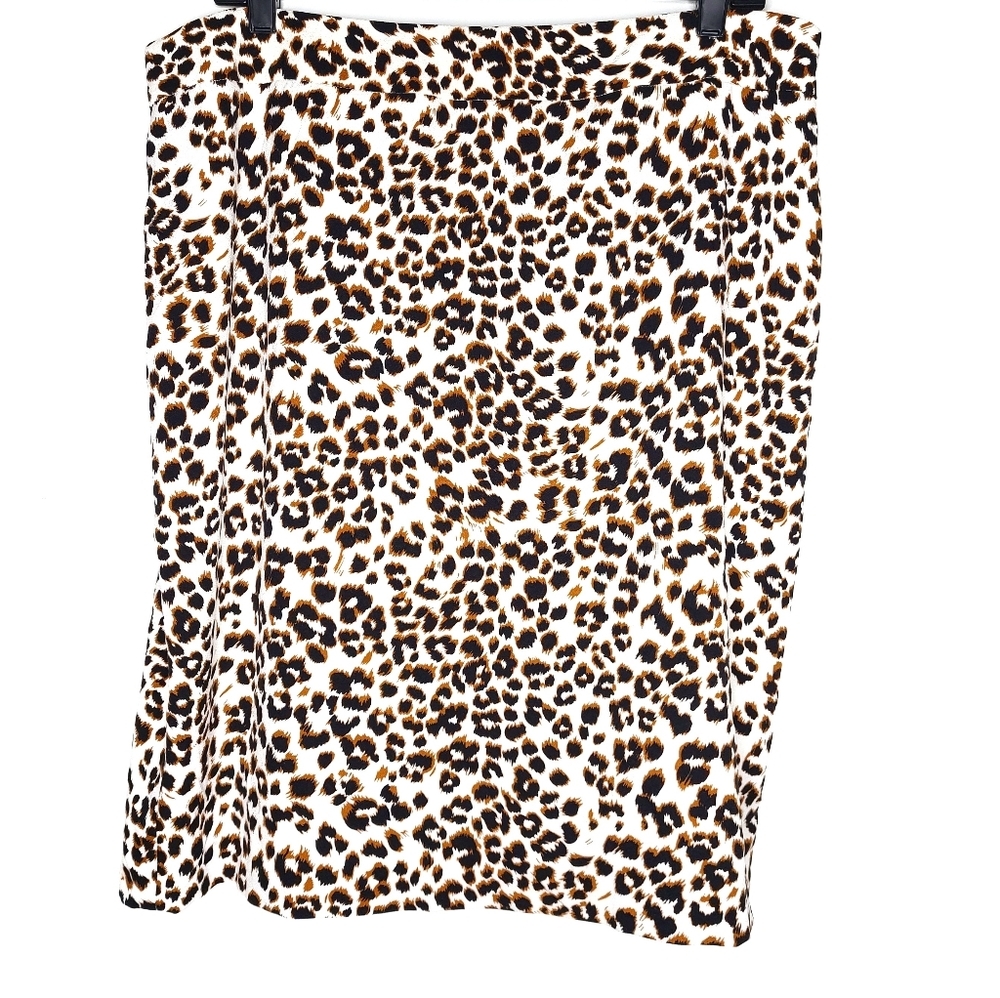 Bar III Ivory Animal Print Pencil Skirt